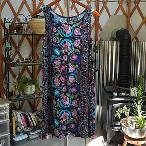 Apropos shift dress.